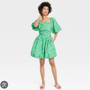 A New Day Puff Sleeve Cut out Dress in Green Floral size L NWT